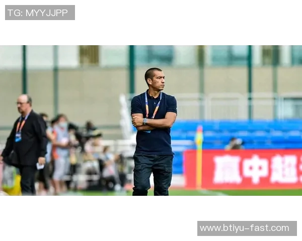 中超精彩对决本菲卡凭乌龙球险胜那不勒斯全场沸腾