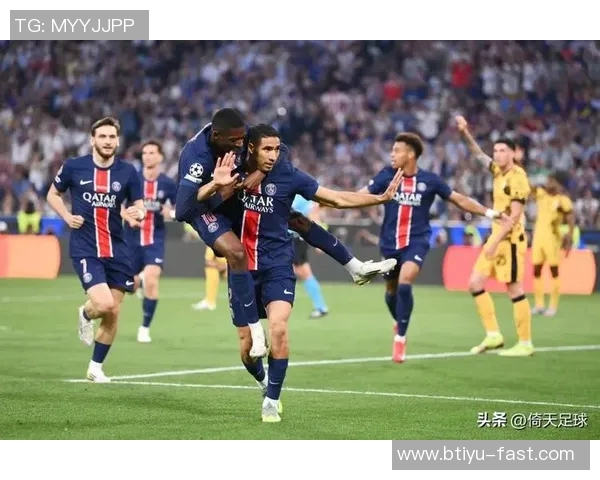 世界杯惊现冷门巴黎圣日耳曼凭乌龙球绝杀阿森纳全场沸腾