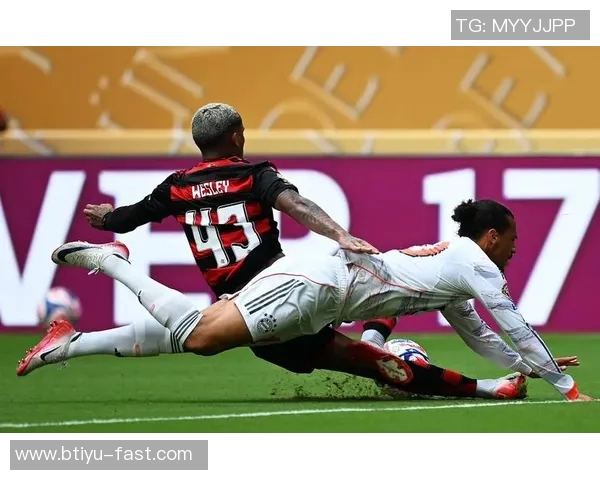 友谊赛精彩回顾拜仁凭点球险胜那不勒斯全场沸腾