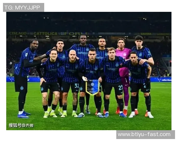 足总杯激战AC米兰与多特蒙德2-2握手言和红牌争议引发全场热议