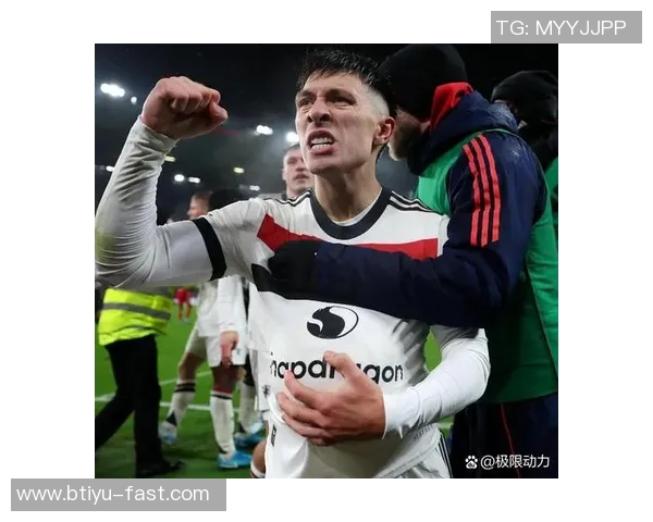 中超激战利物浦与曼联握手言和神扑时刻引发全场狂欢