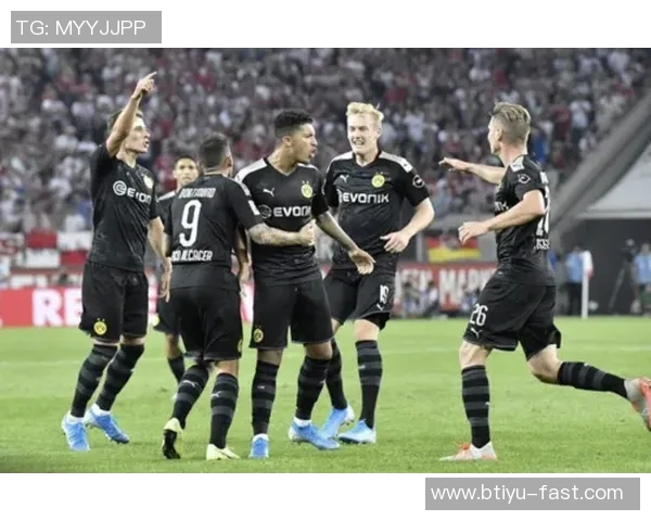 中超精彩对决多特蒙德逆转那不勒斯引发全场狂欢历史冷门再现