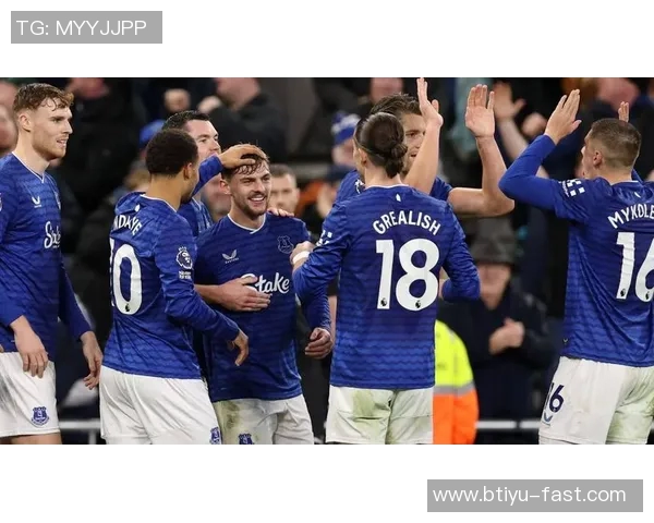 切尔西逆转里昂的惊心动魄之战乌龙球成比赛转折点引发热议